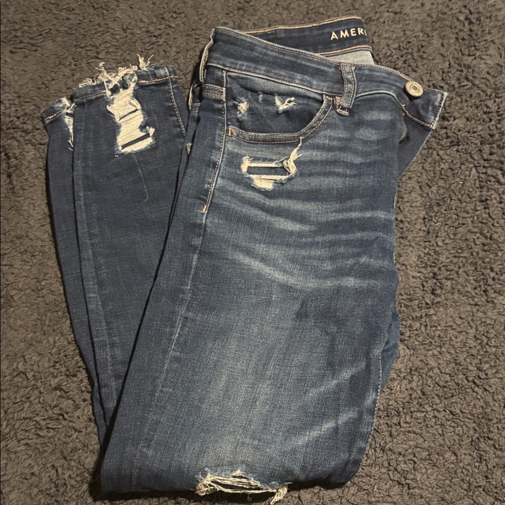 American Eagle Outfitters Women's Ripped Dark Blue High Rise crop jeggings